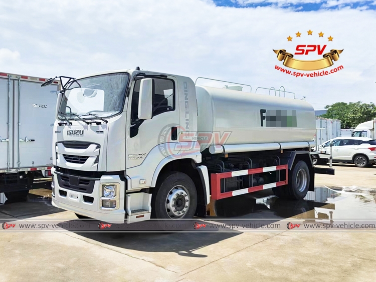 SPV 8,000 Litres Disinfectant Sprayer Truck ISUZU-Left Front Side View
